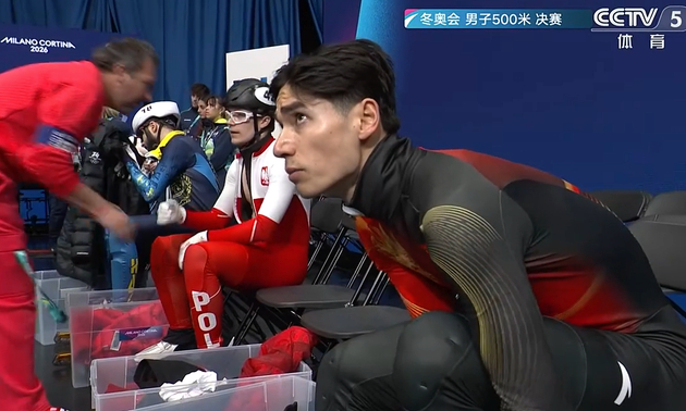 冬奥会爆大冷!2位奥运冠军出局,中国速滑全军覆没,归化打水漂